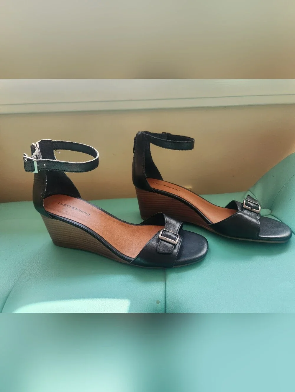 Lucky Brand Black Leather Jodella Ankle-Strap Wedge Sandals with Buckle 7.5 med